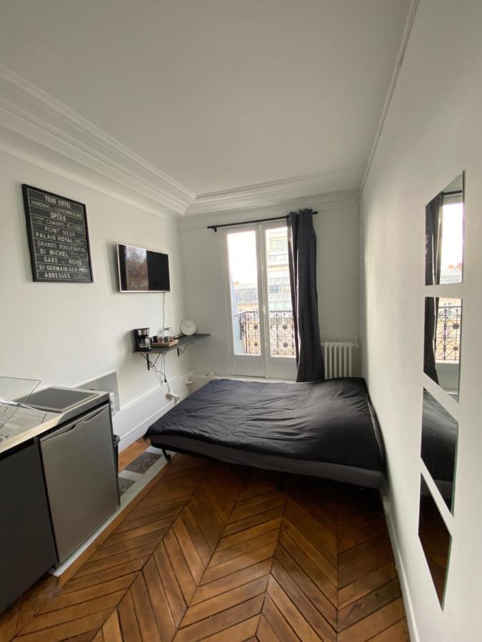 The Eiffel Tower Room Париж Экстерьер фото